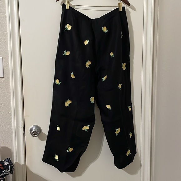 Talbots Black Irish Linen Pants with Lemon Design Size 16 - Picture 2 of 8